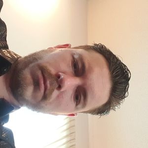 Meet your Posher, Cameron